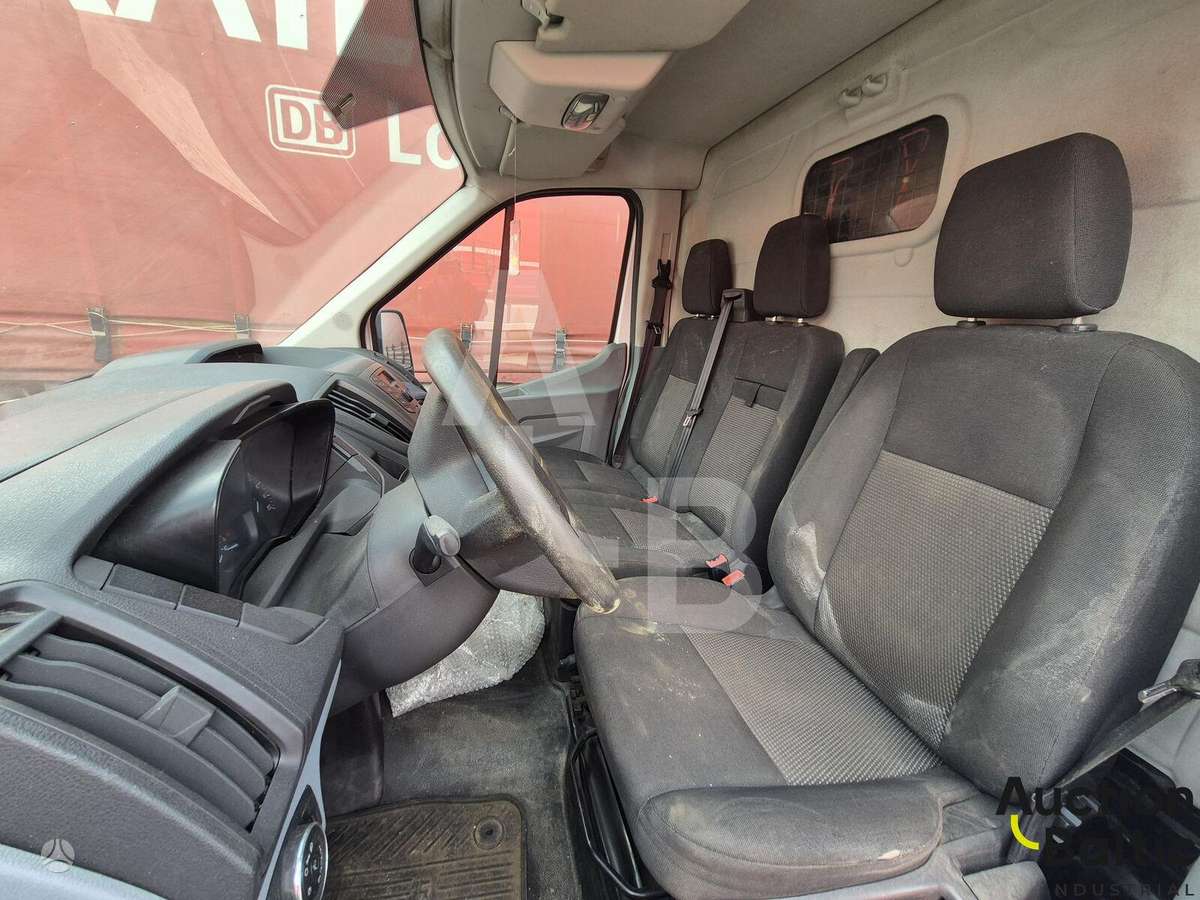 Ford Transit, 2.2 l., Минивэн