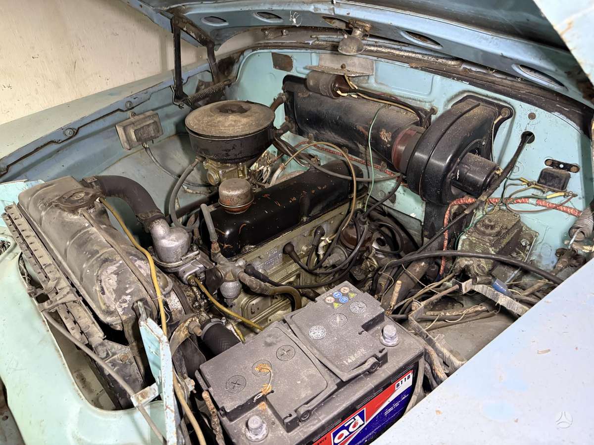 GAZ 21, Седан