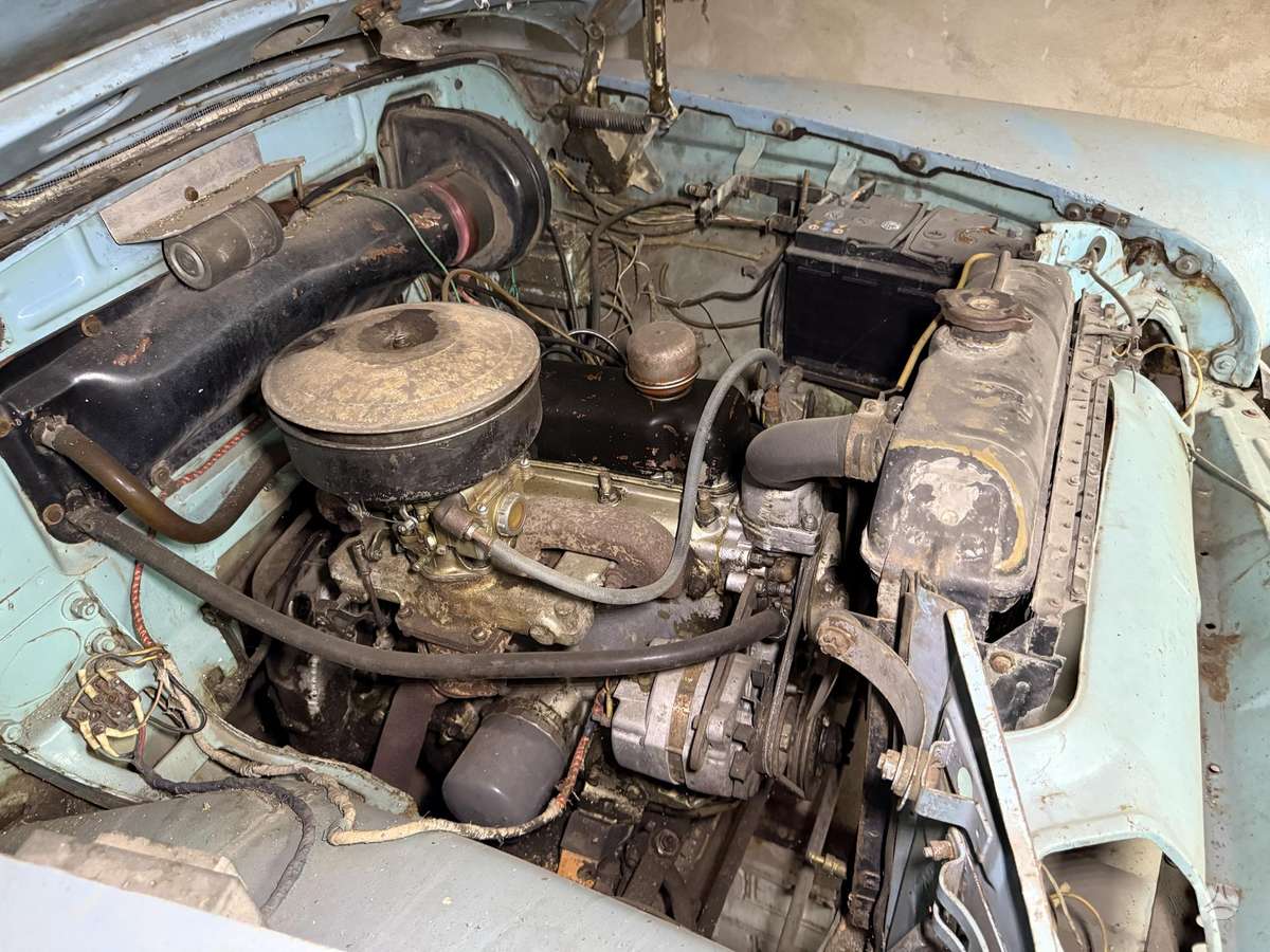 GAZ 21, Седан
