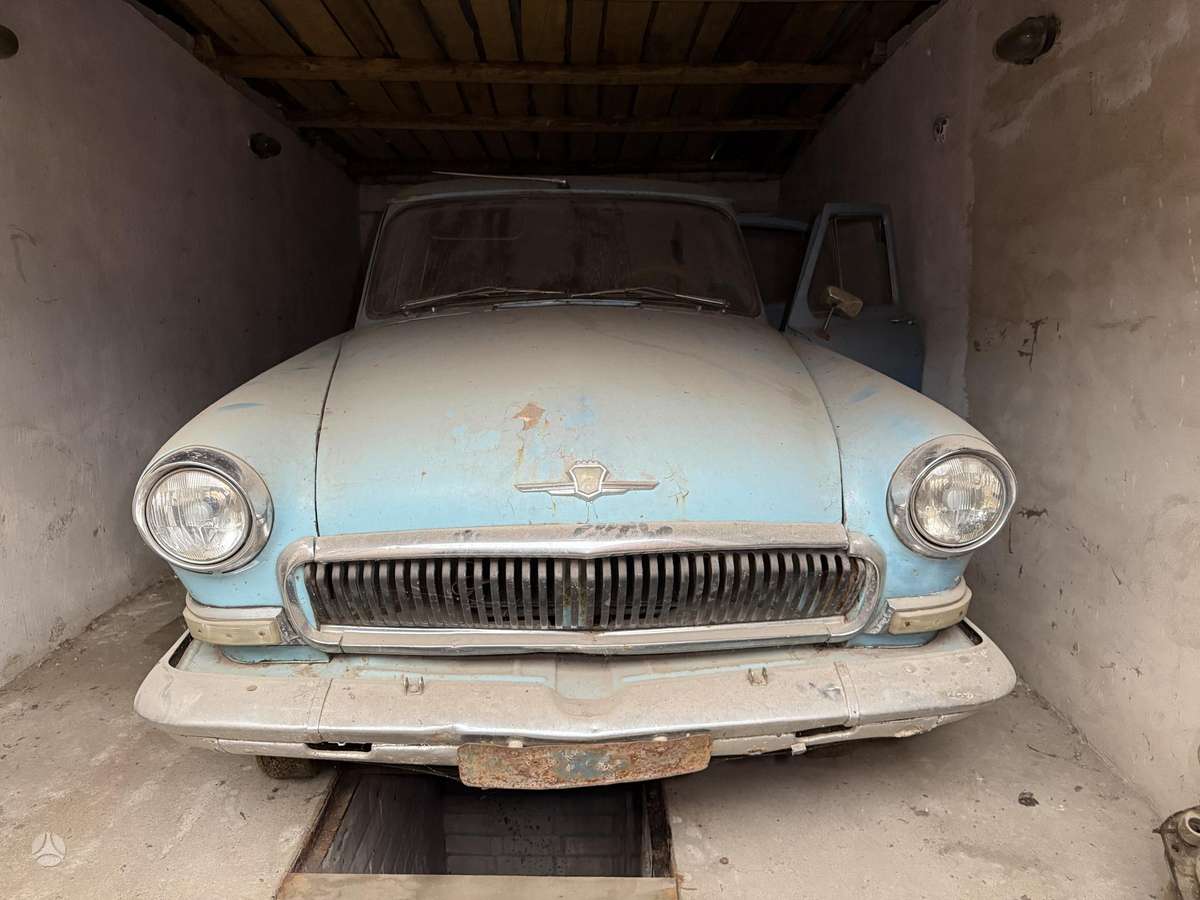 GAZ 21, Седан