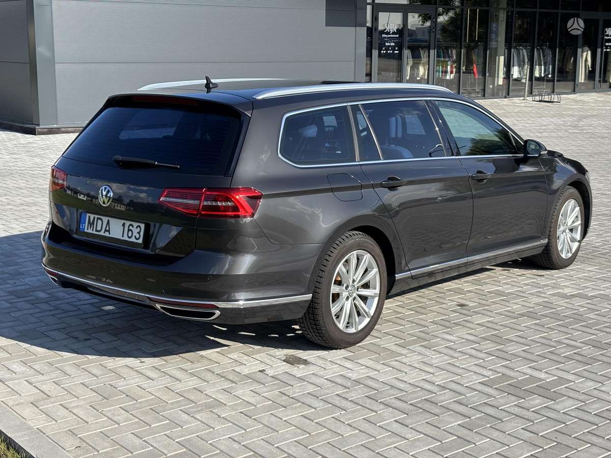 Volkswagen Passat - 3