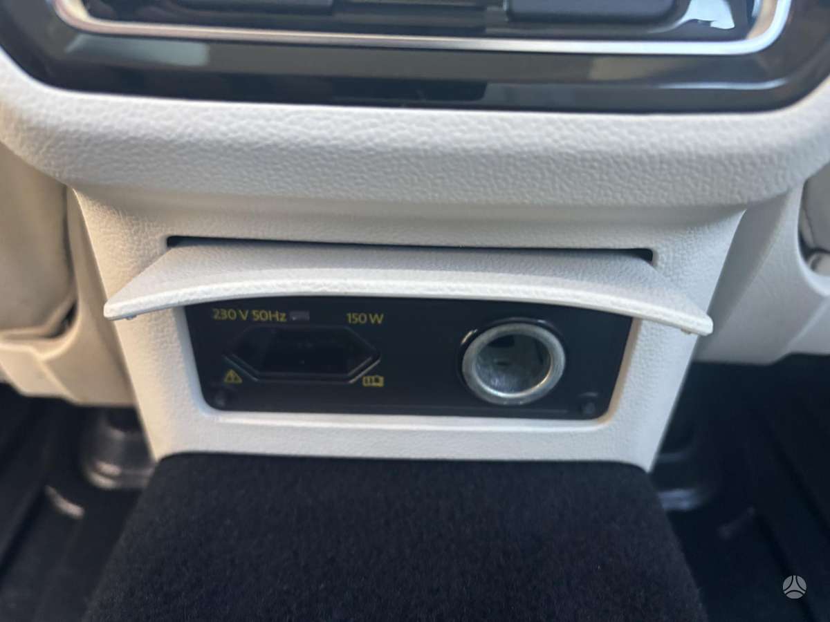 Volkswagen Passat - 10