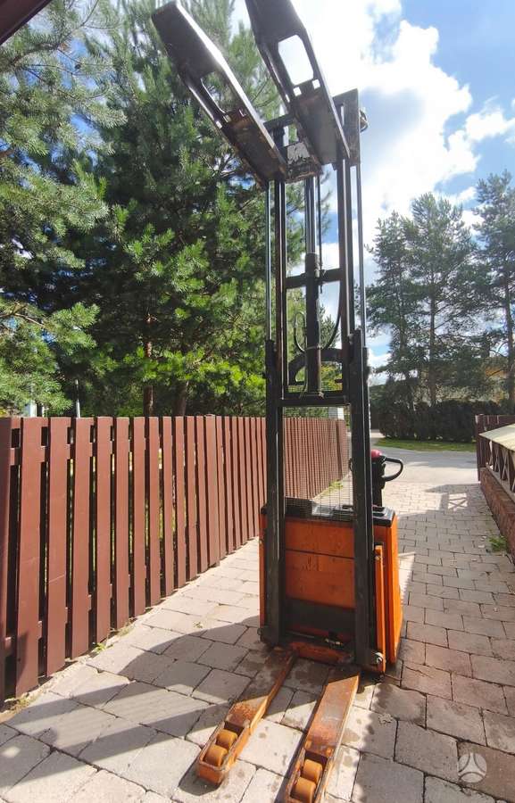 Still EGV-20, forklifts