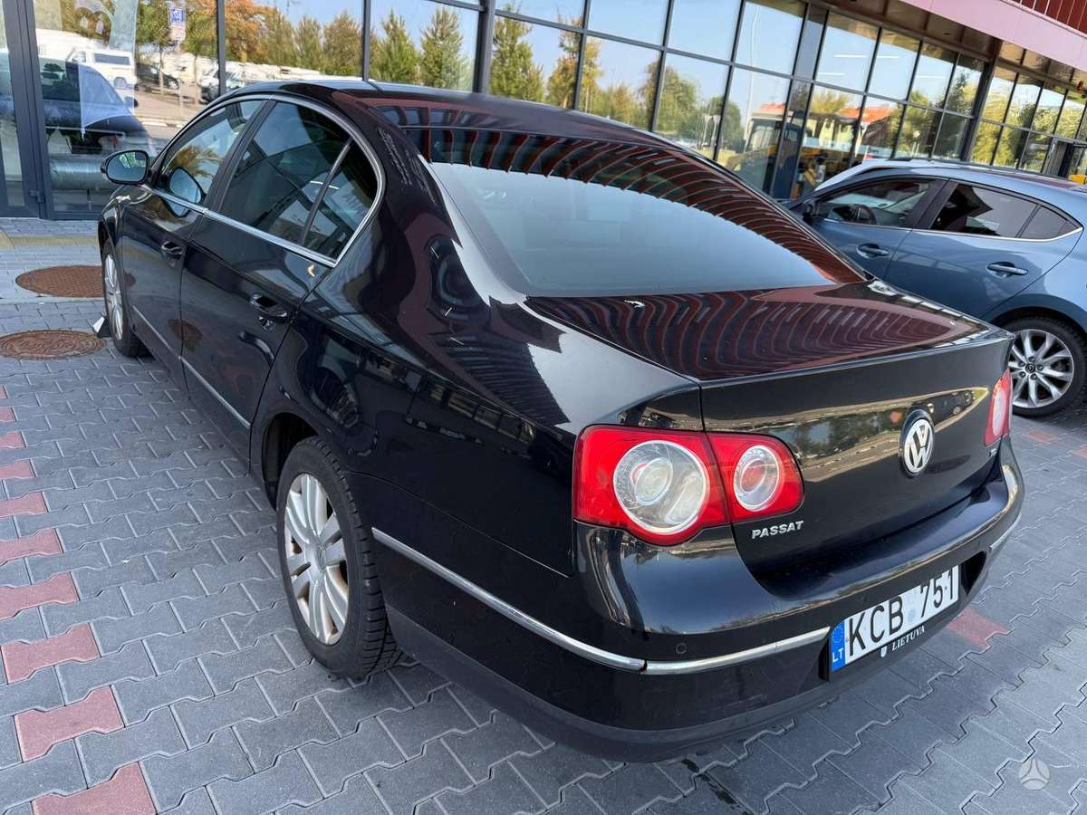 Volkswagen Passat - 5