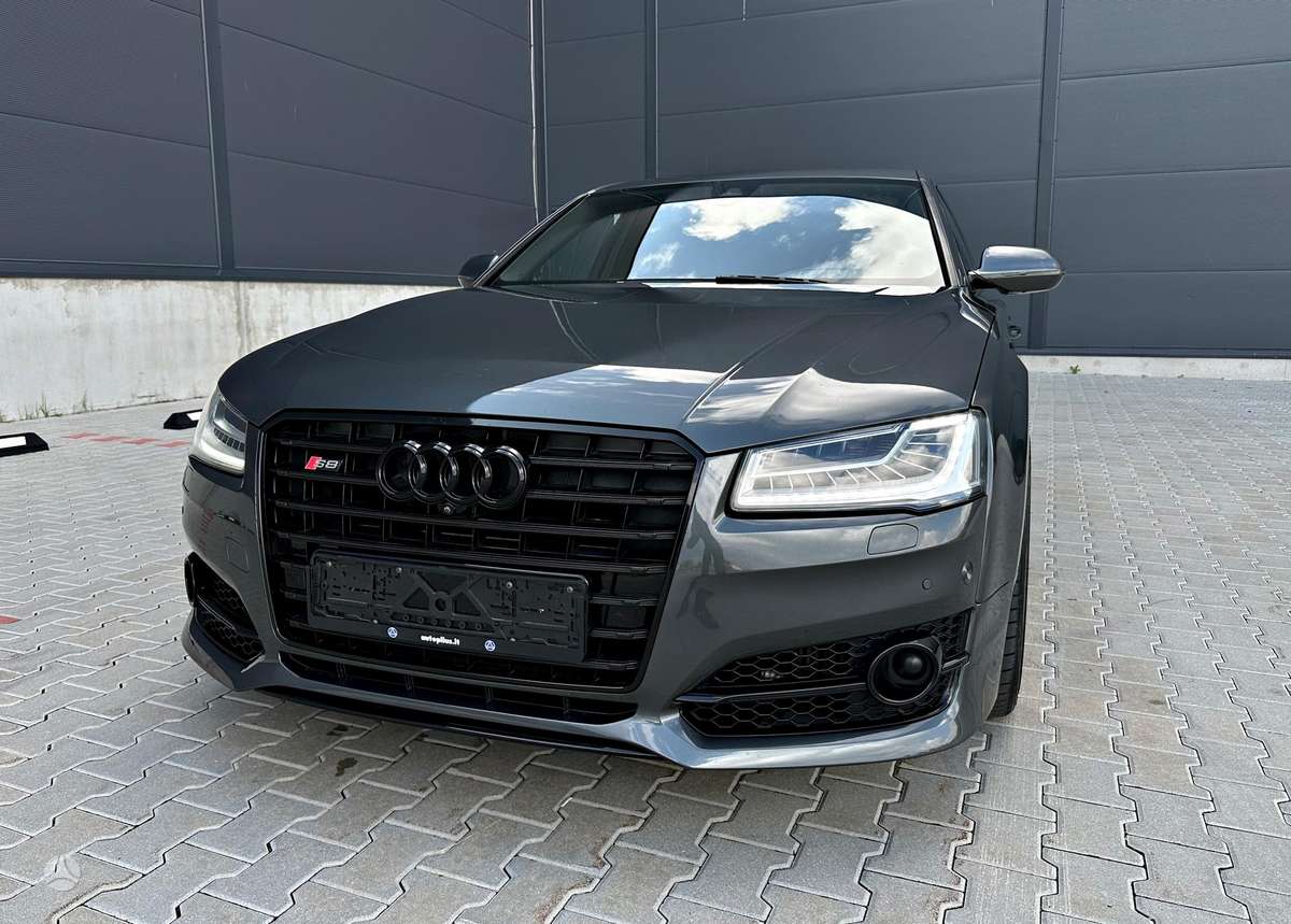 Audi A8, 4.1 l., Седан