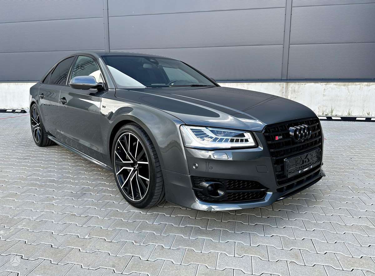 Audi A8, 4.1 l., Седан