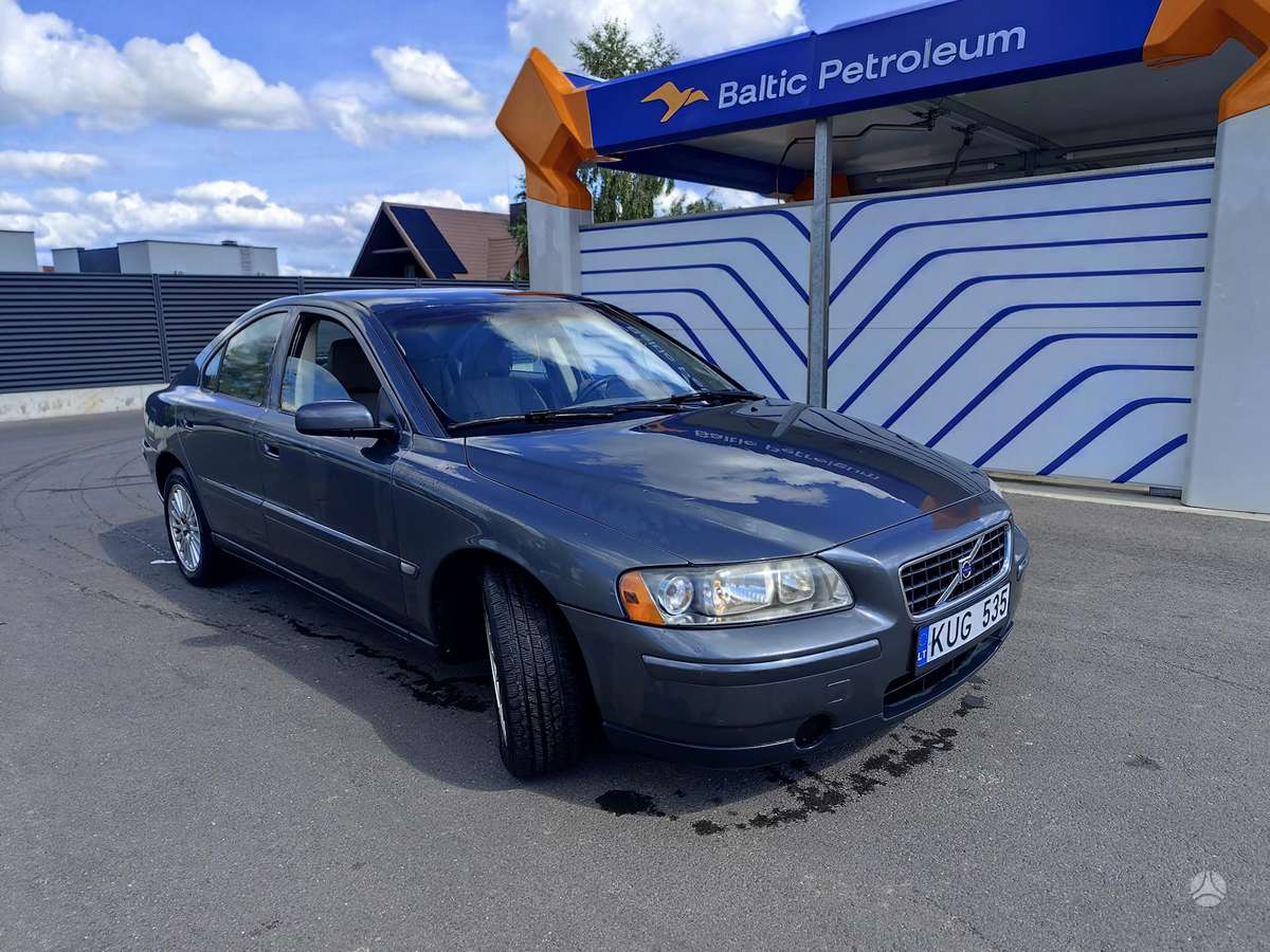 Volvo S60, 2.0 l., Седан