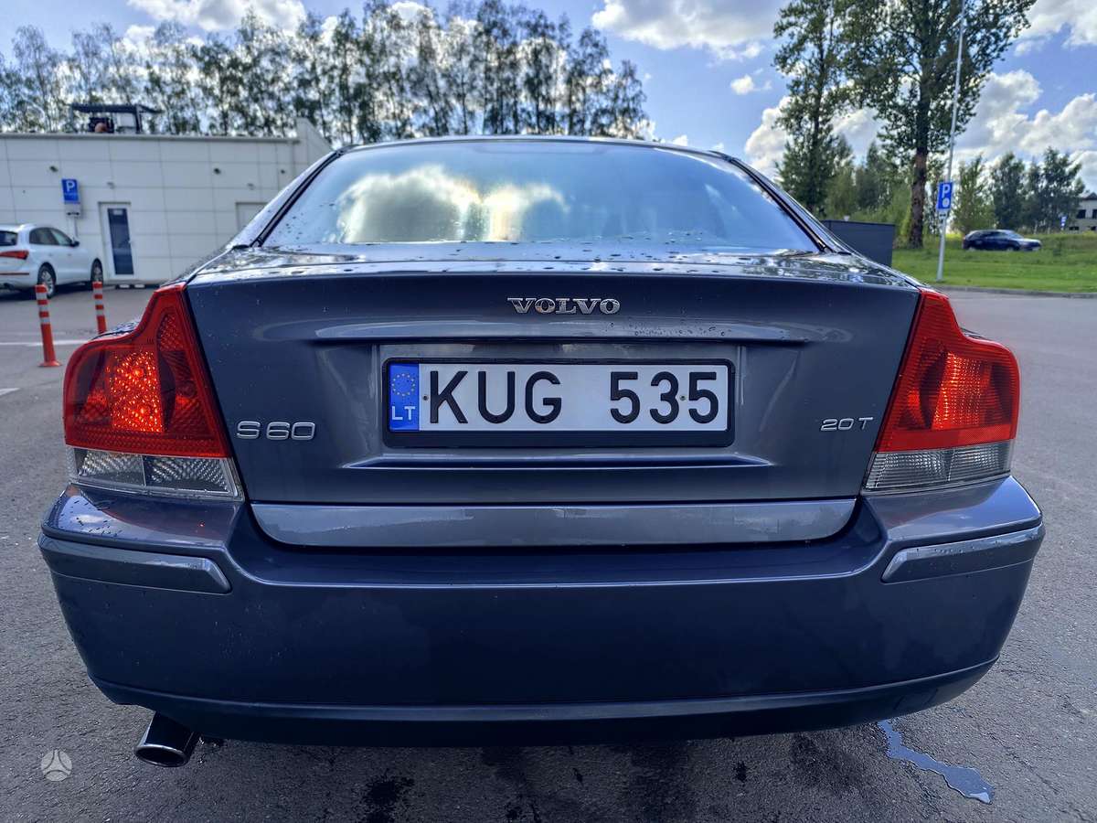 Volvo S60, 2.0 l., Седан