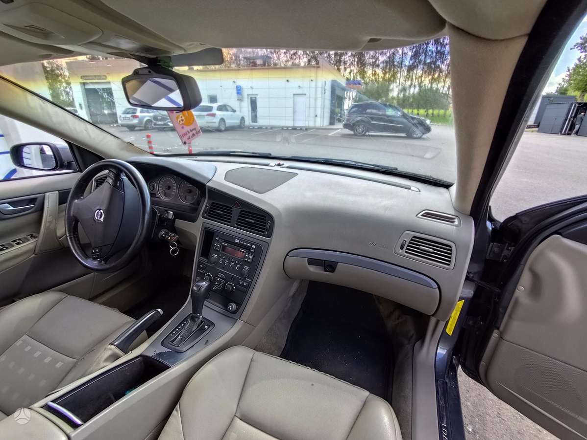 Volvo S60, 2.0 l., Седан