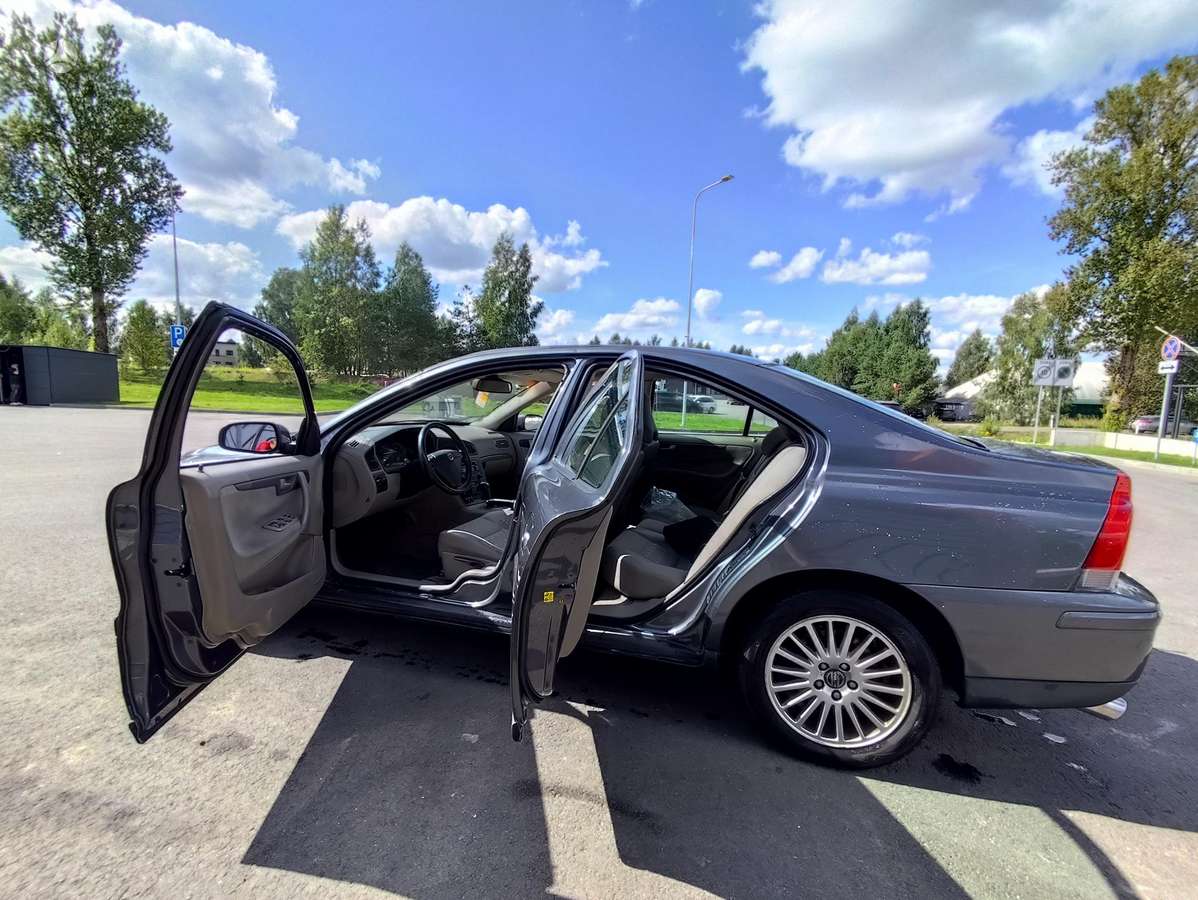 Volvo S60, 2.0 l., Седан