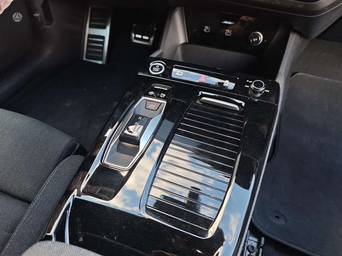 Audi A6 e-tron, 100 kWh, universalas