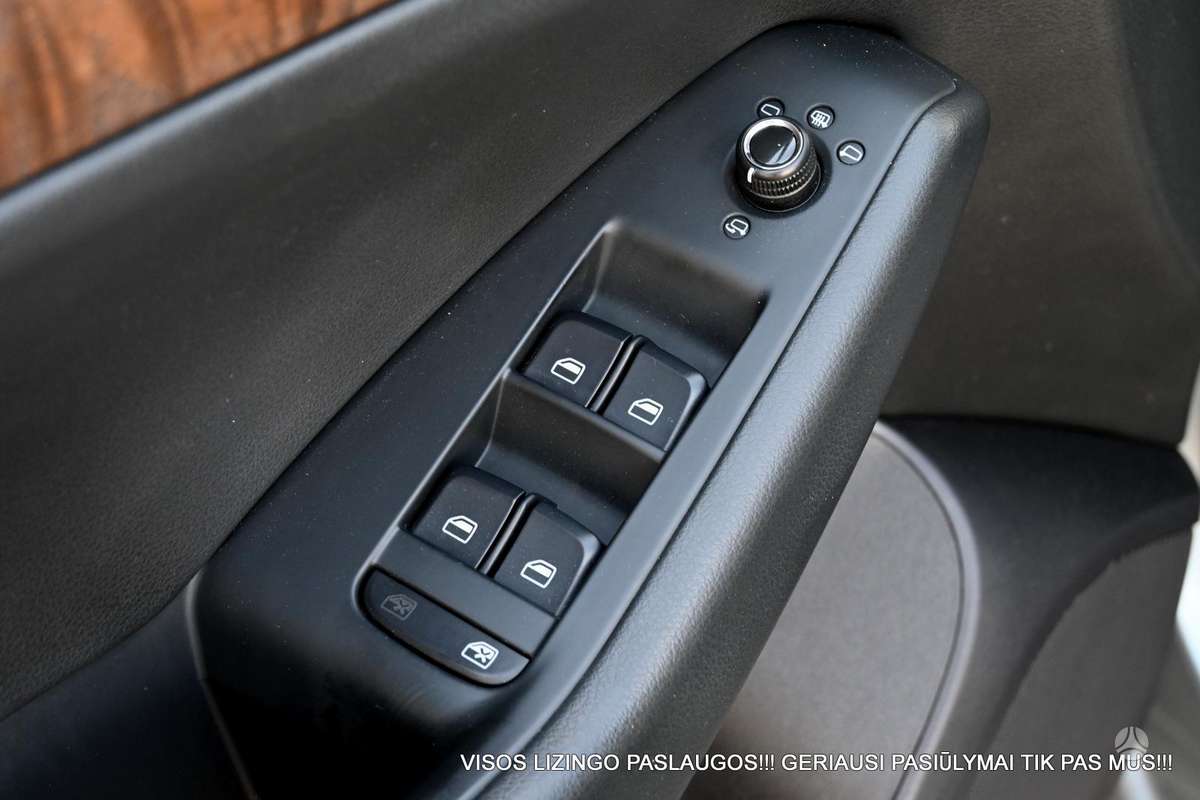 Audi Q5, 3.0 l., Минивэн
