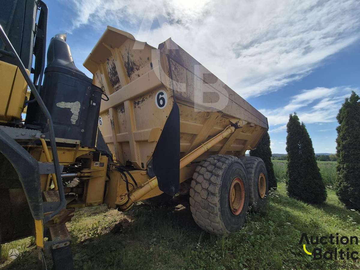 Bell B 40 D, самосвалы