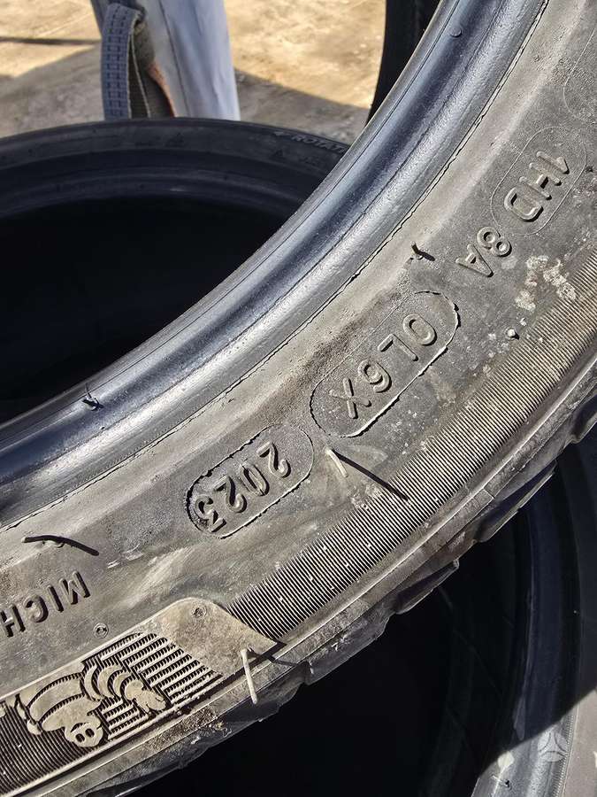 Michelin, žieminės 225/45 R17