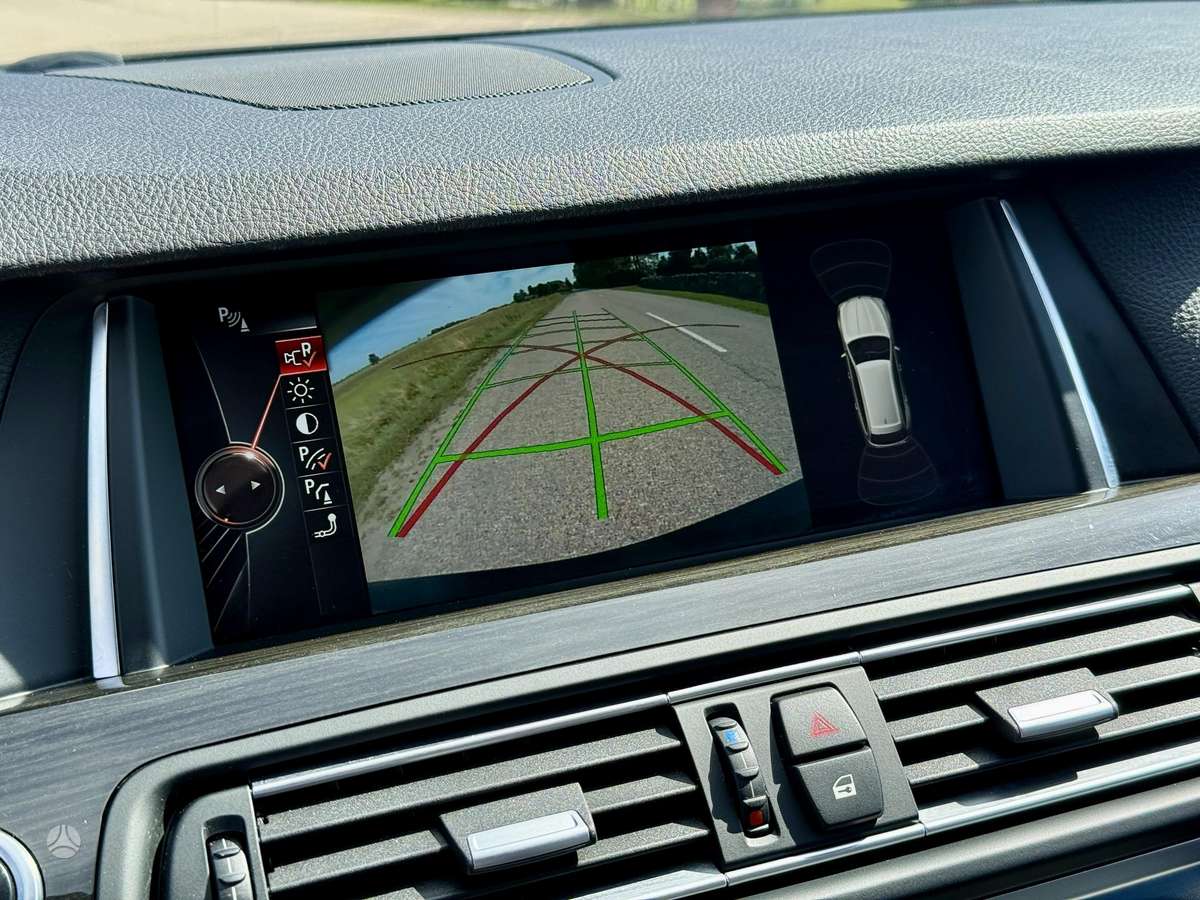 BMW 520, 2.0 l., wagon