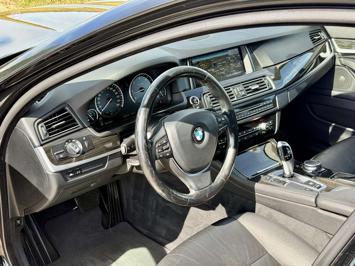 BMW 520, 2.0 l., universalas