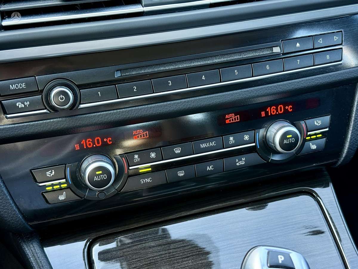BMW 520, 2.0 l., universalas