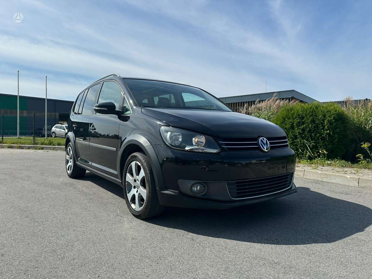 Volkswagen Cross Touran - 5