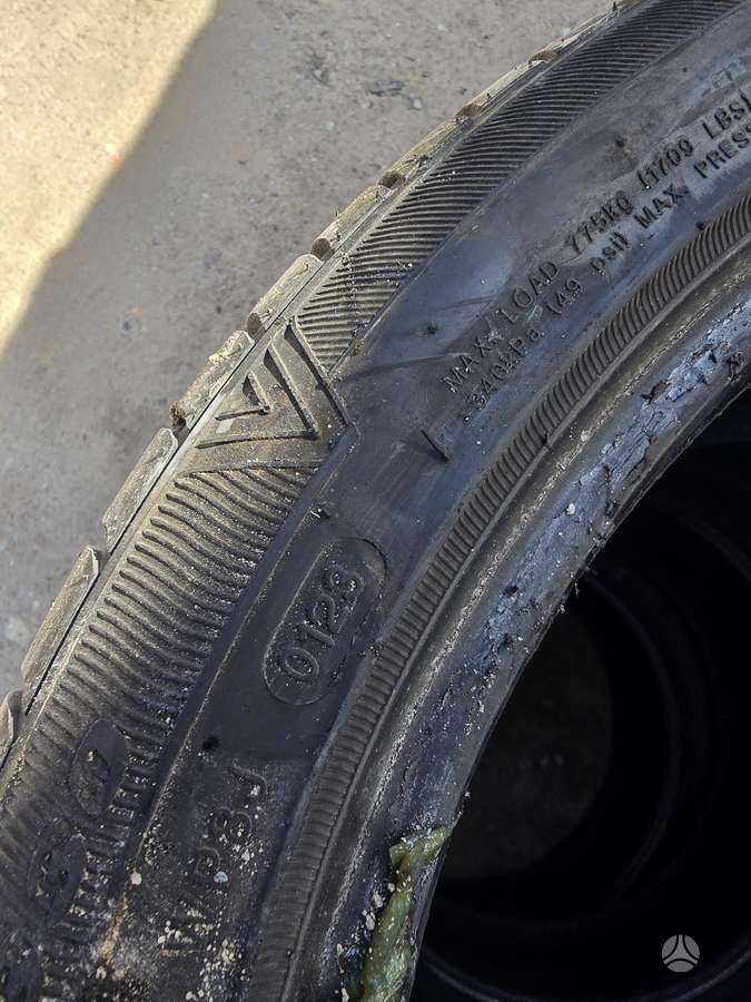 Winrun, summer 275/35 R18