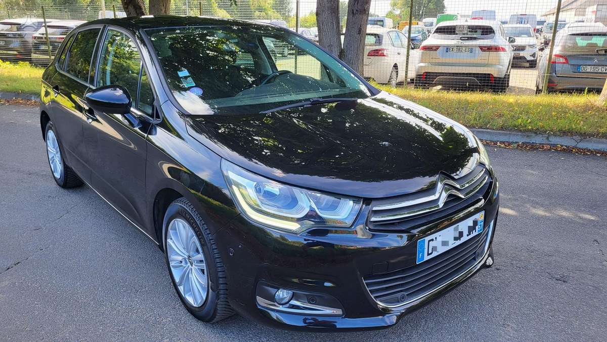 Citroen C4, 1.2 l., Хэтчбек