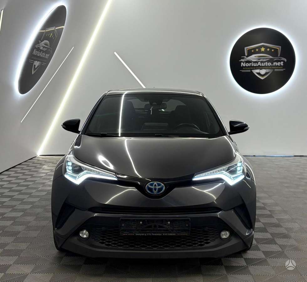 Toyota C-HR - 6