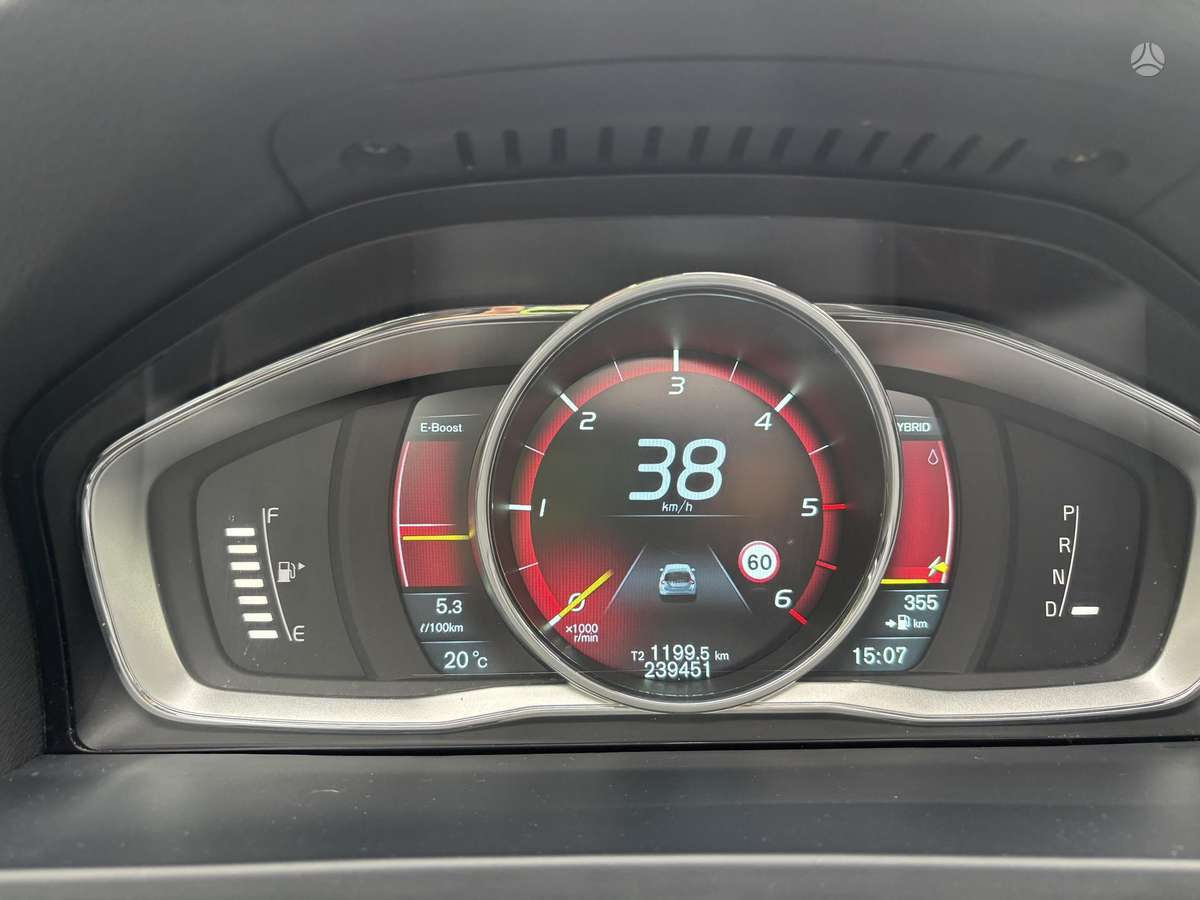 Volvo V60, 2.4 l., Универсал