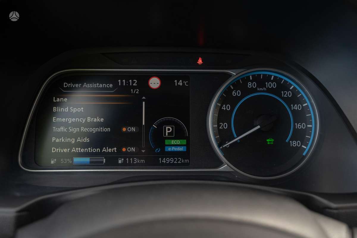 Nissan Leaf, 40 kWh, hatchback