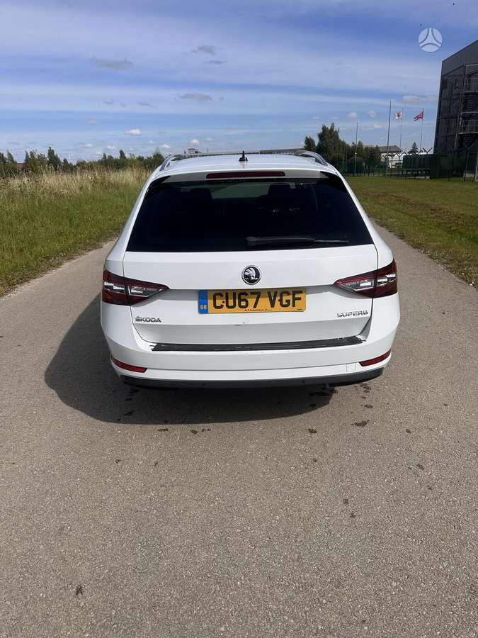 Skoda Superb, 2.0 l., Универсал