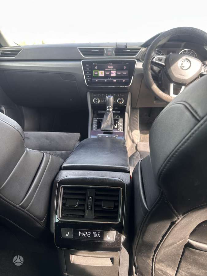 Skoda Superb, 2.0 l., Универсал