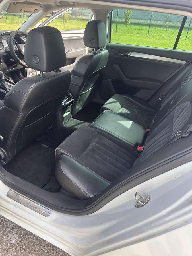 Skoda Superb, 2.0 l., Универсал