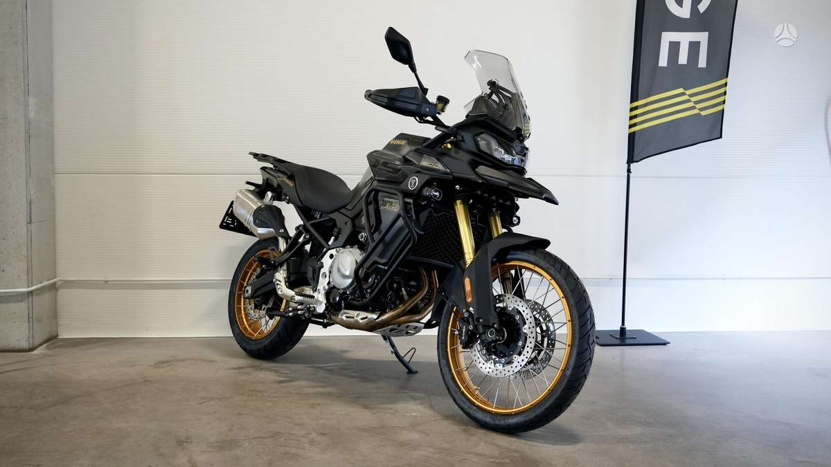 VOGE 900 DSX 895cc, enduro / adventure