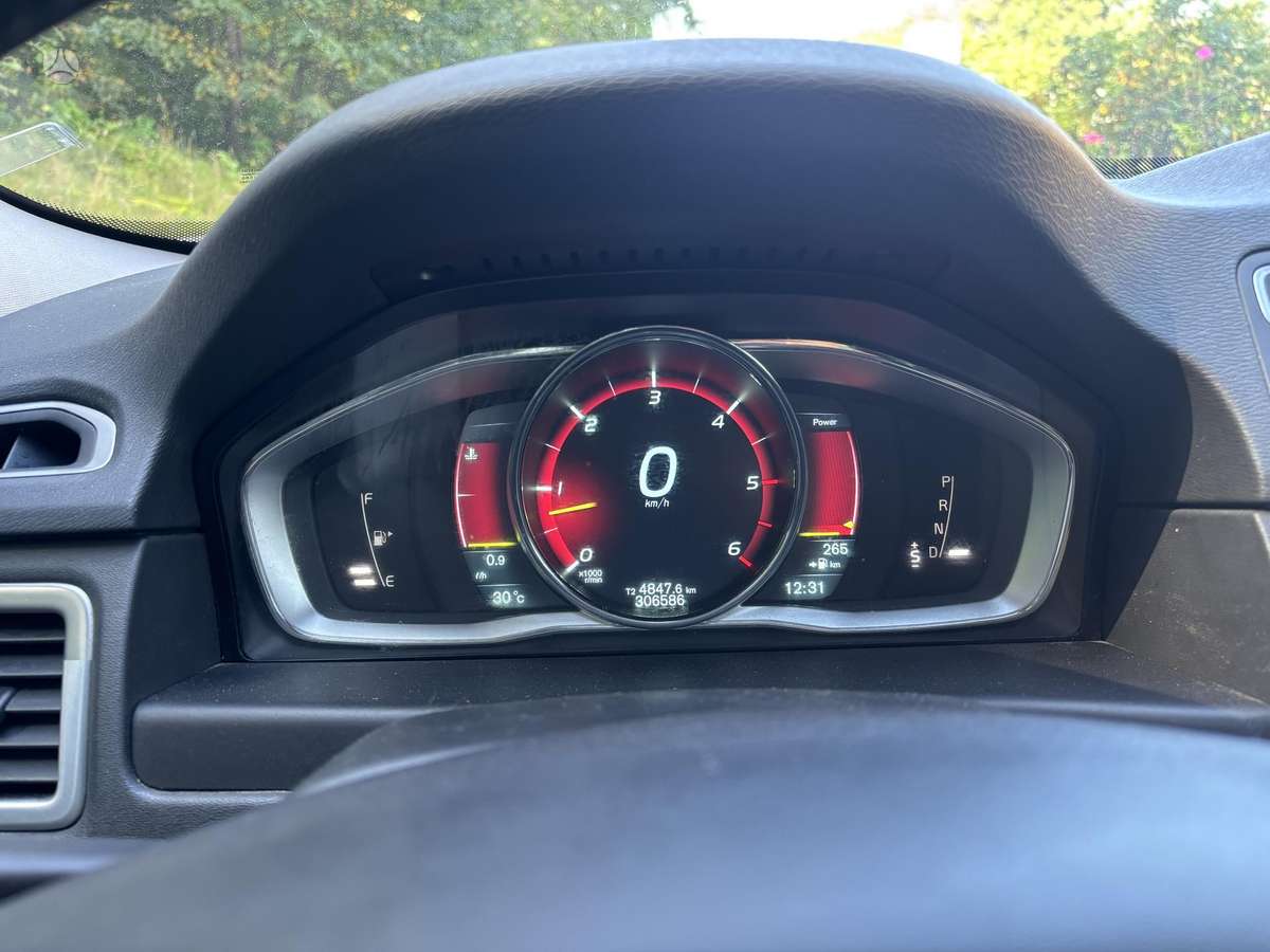 Volvo V70, 2.0 l., Универсал