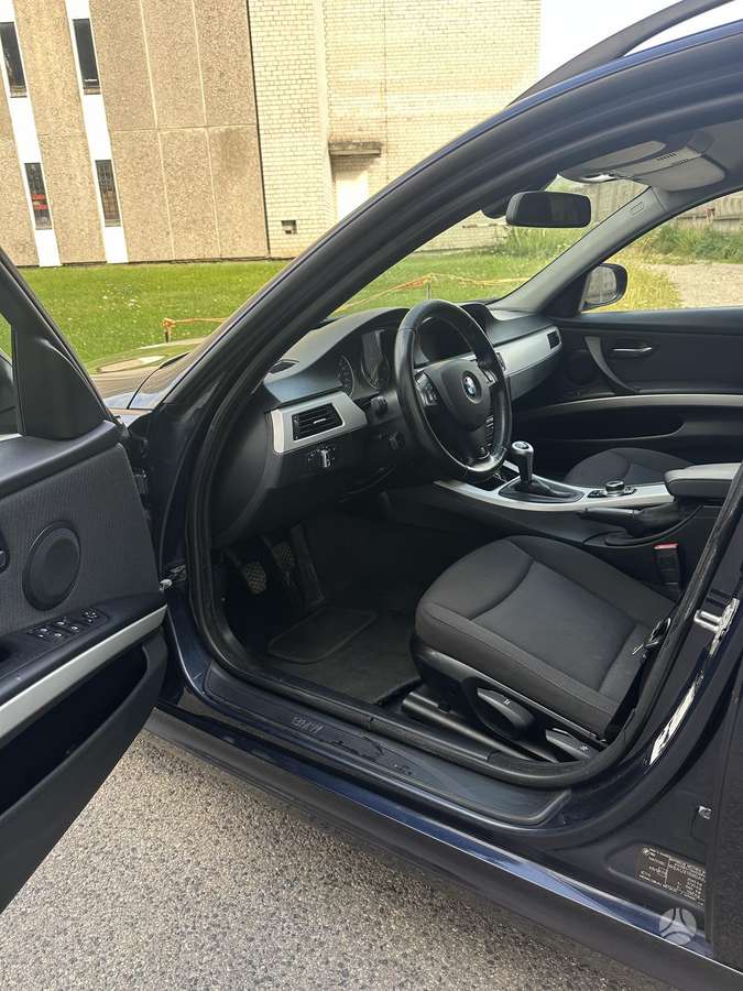 BMW 318, 2.0 l., Универсал
