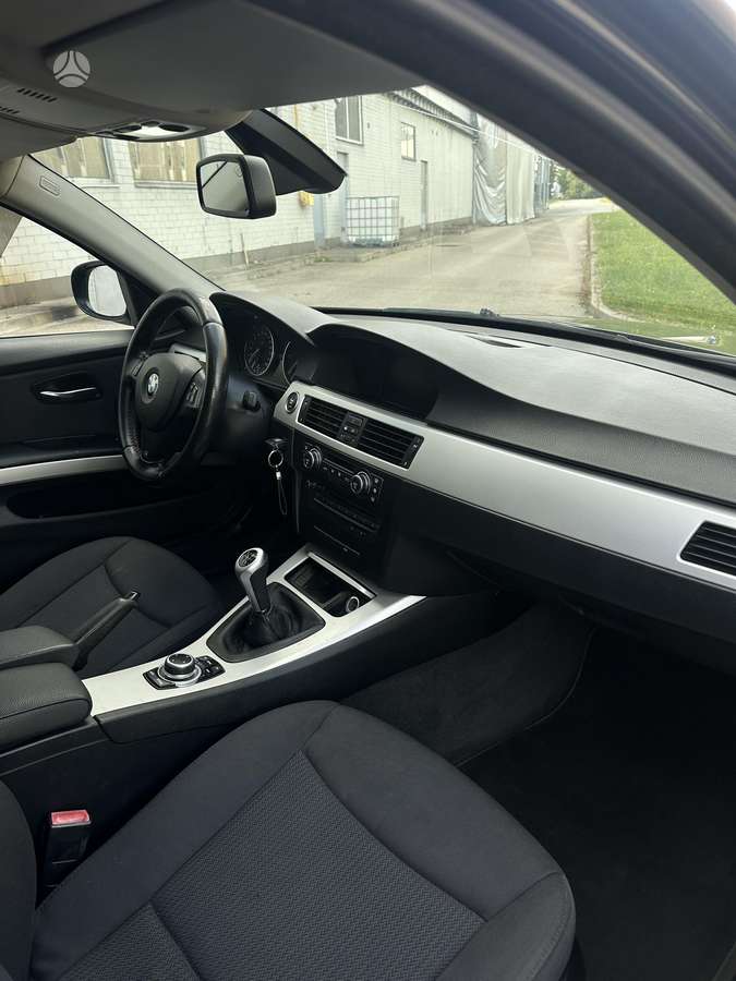 BMW 318, 2.0 l., Универсал
