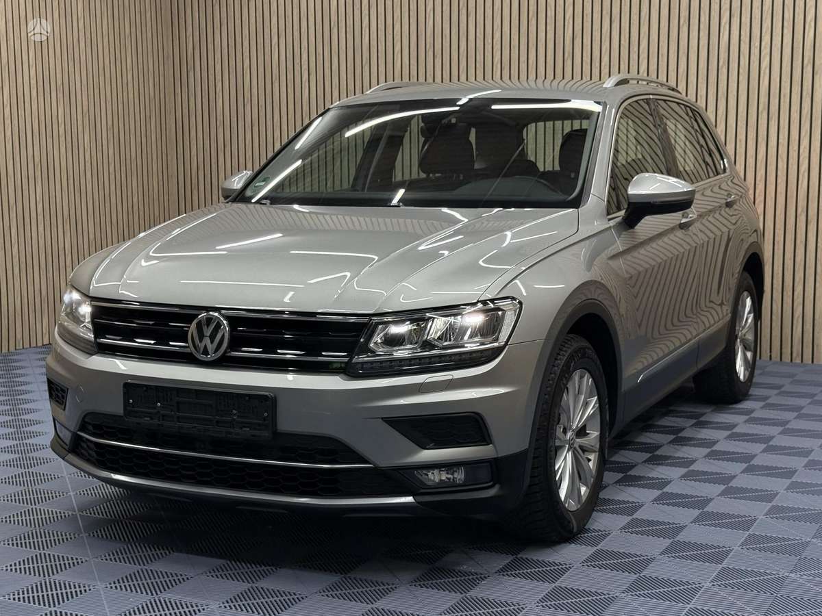 Volkswagen Tiguan - 4