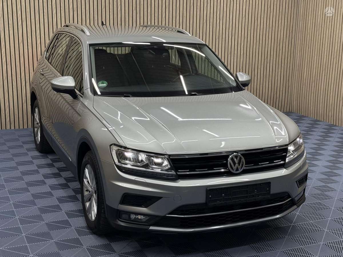 Volkswagen Tiguan - 8