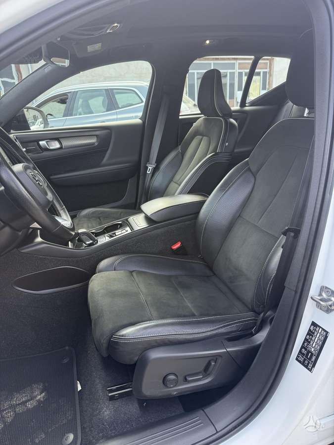 Volvo XC40 - 5