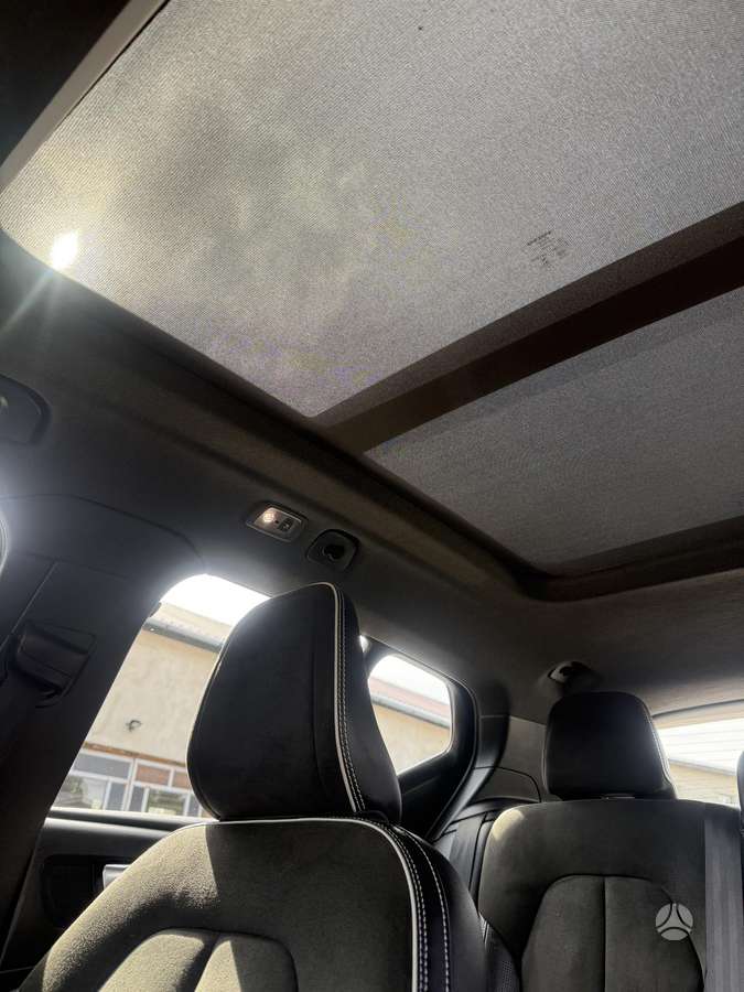 Volvo XC40 - 10