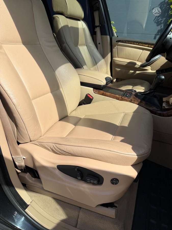BMW X5, off-road / crossover