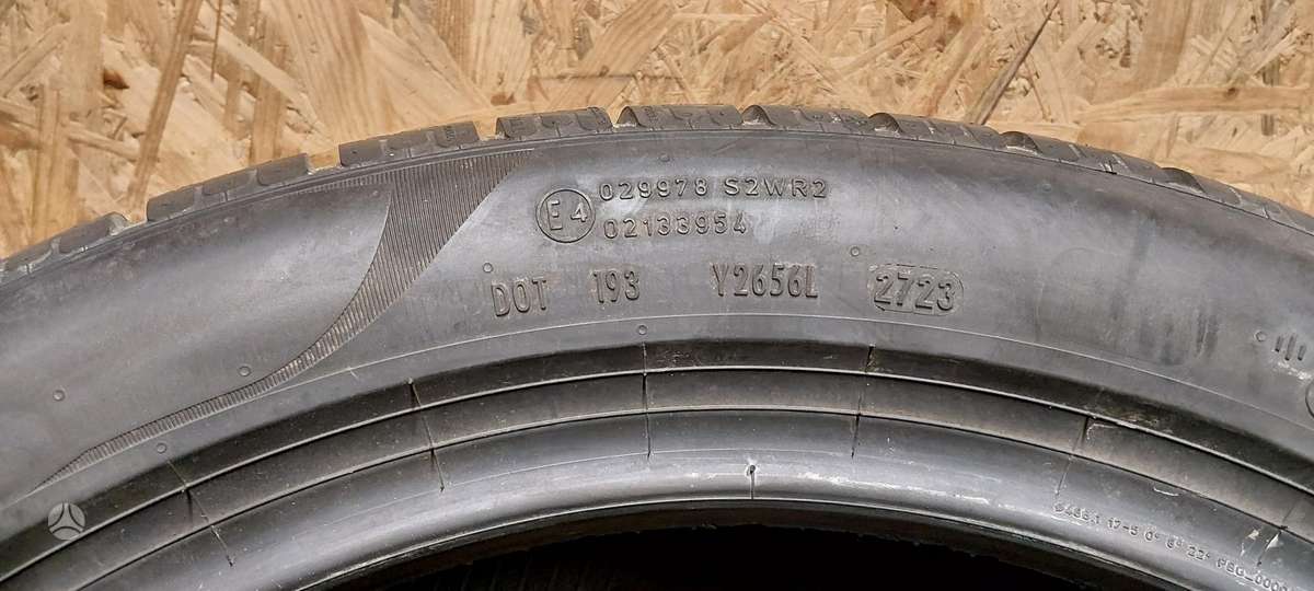 Pirelli Pzero Winter, зимние 275/40 R19