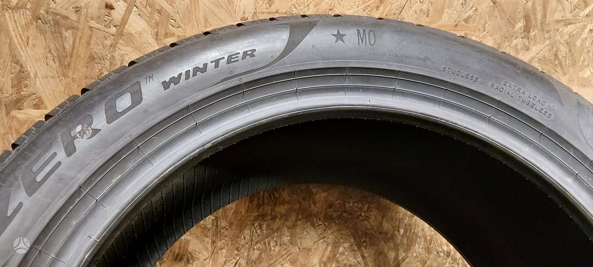 Pirelli Pzero Winter, зимние 275/40 R19