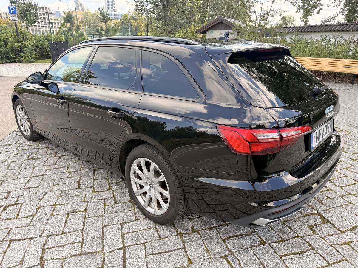Audi A4, 2.0 l., universalas