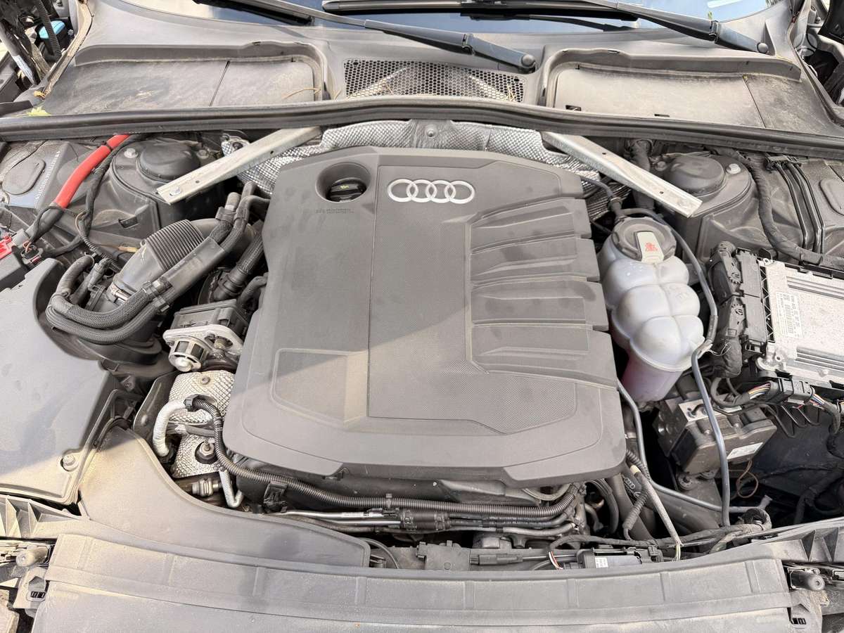 Audi A4, 2.0 l., universalas