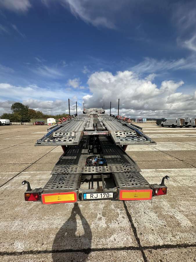 Volvo Fm, auto transporters