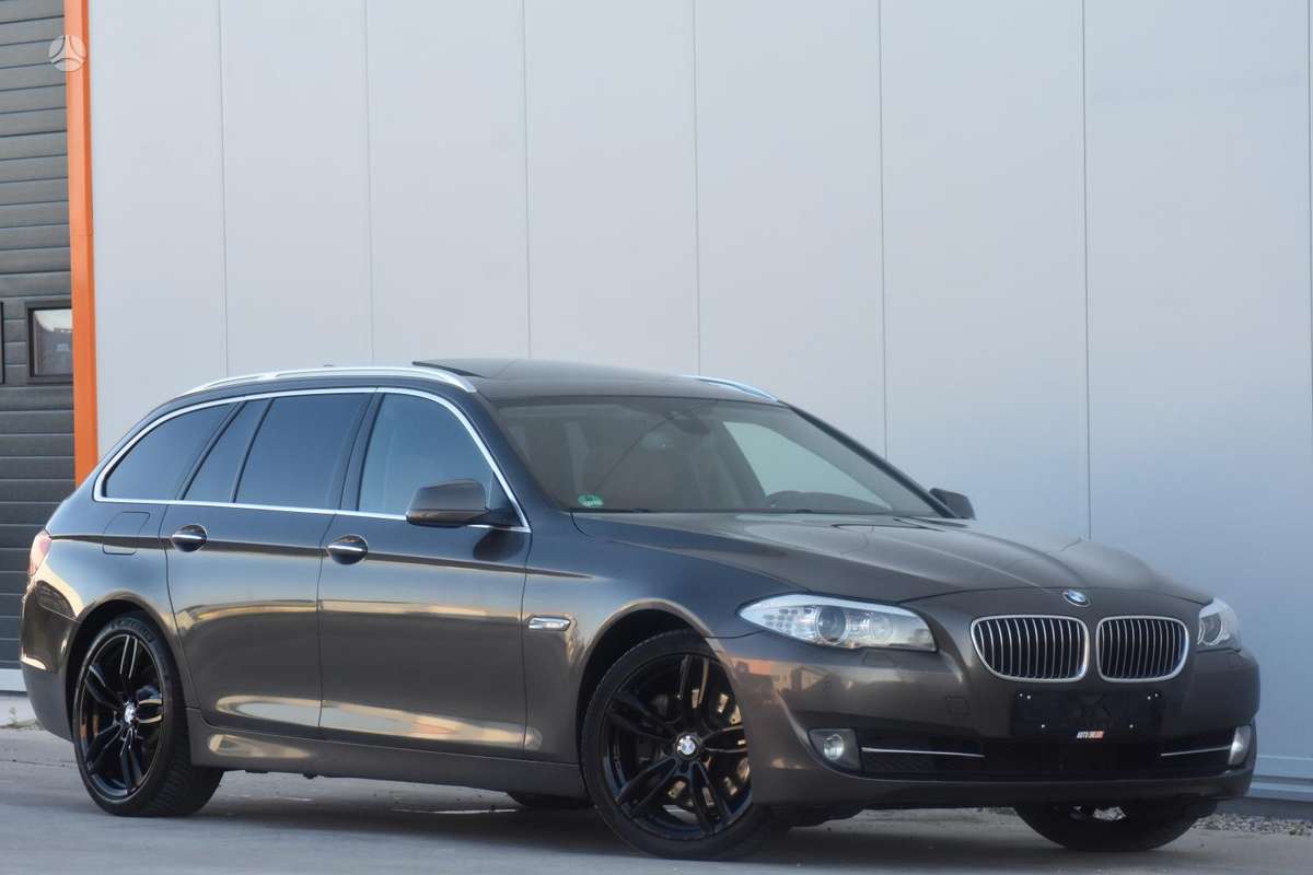 BMW 530, 3.0 l., Универсал