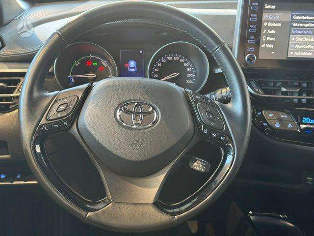 Toyota C-HR - 11
