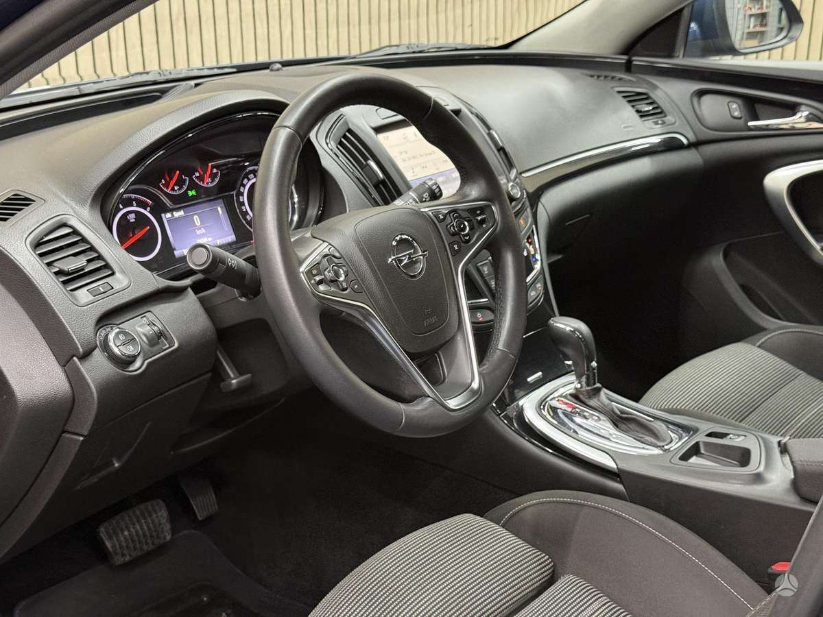 Opel Insignia, 2.0 l., Универсал