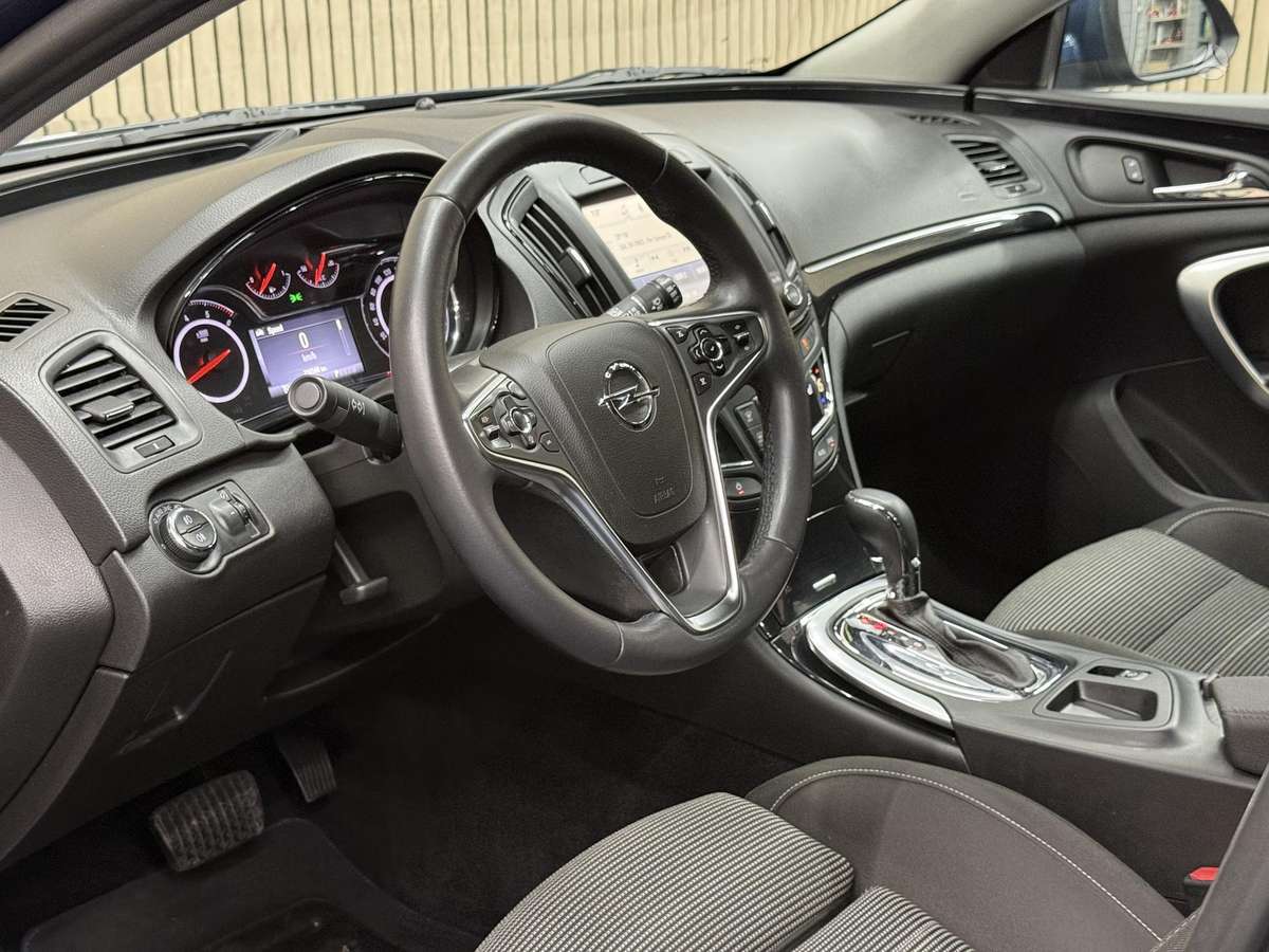 Opel Insignia, 2.0 l., wagon