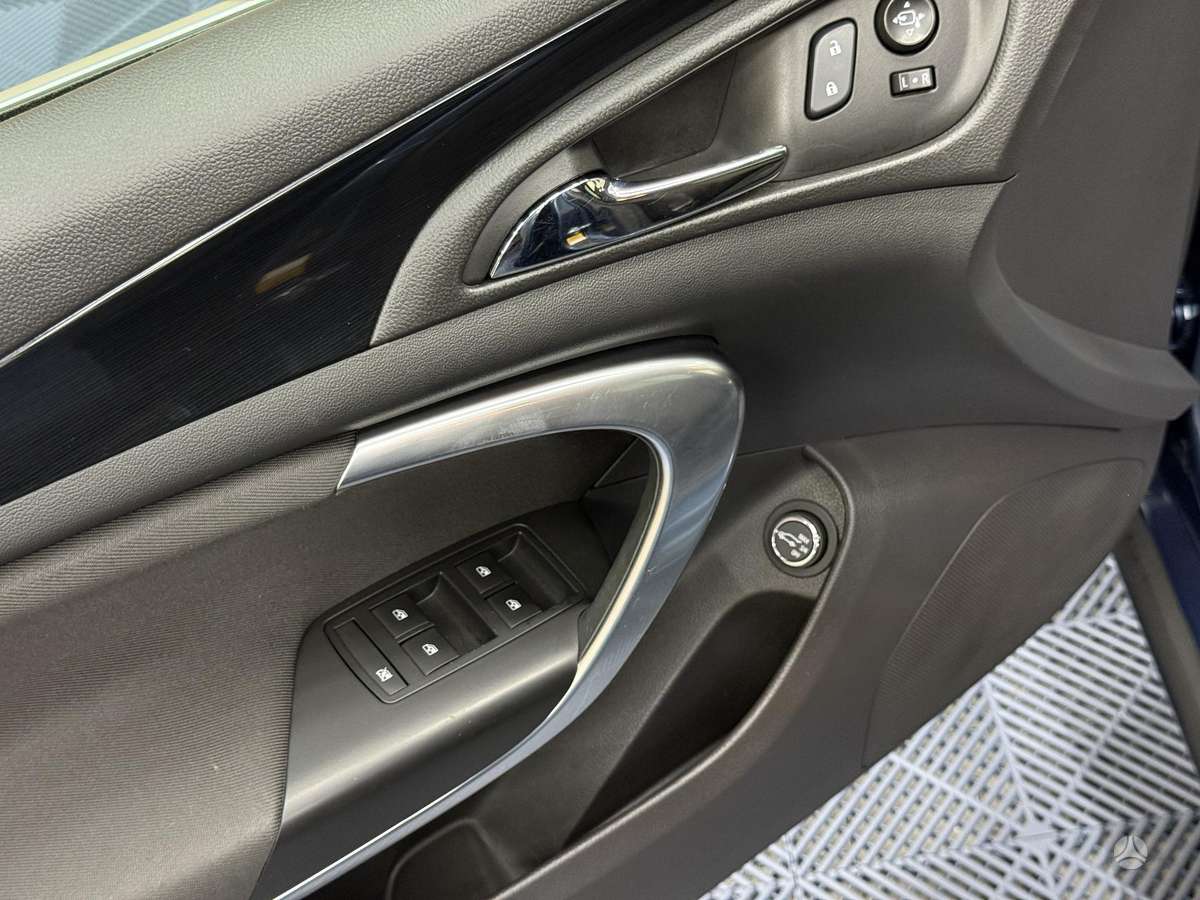 Opel Insignia, 2.0 l., Универсал