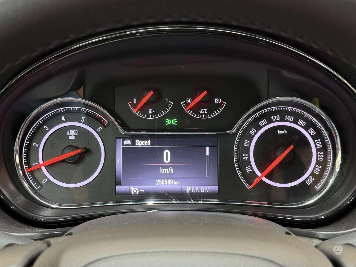 Opel Insignia, 2.0 l., Универсал